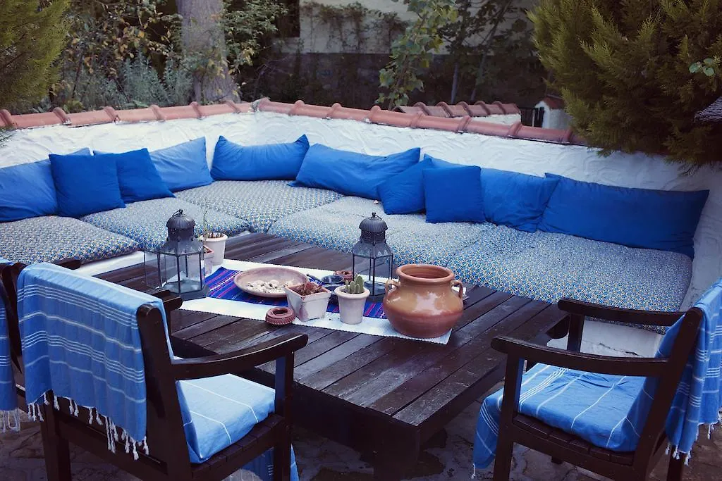 Bakkhos Guesthouse Kusadası 3*,  Turcja