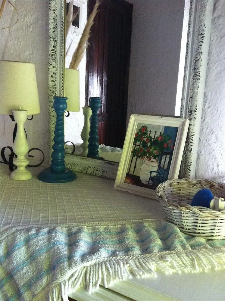 Bakkhos Guesthouse 쿠사다시 3*,