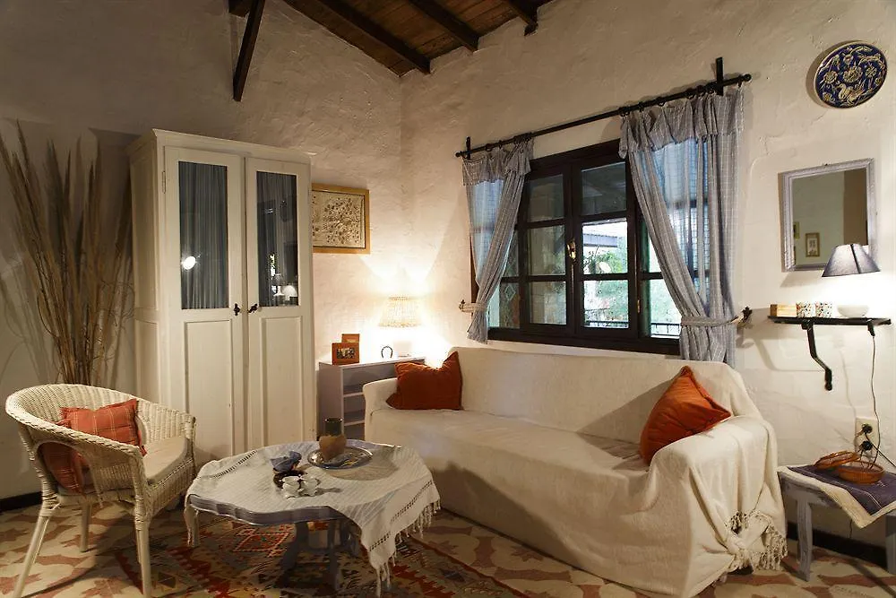 게스트하우스 Bakkhos Guesthouse 쿠사다시