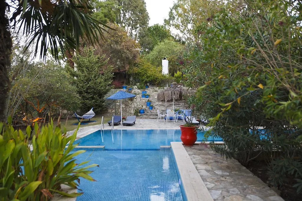 Bakkhos Guesthouse 쿠사다시 터키